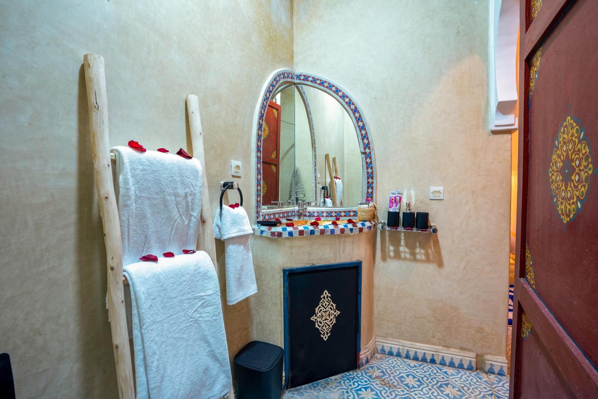 Riad Le Graff Pink Марракеш Екстер'єр фото