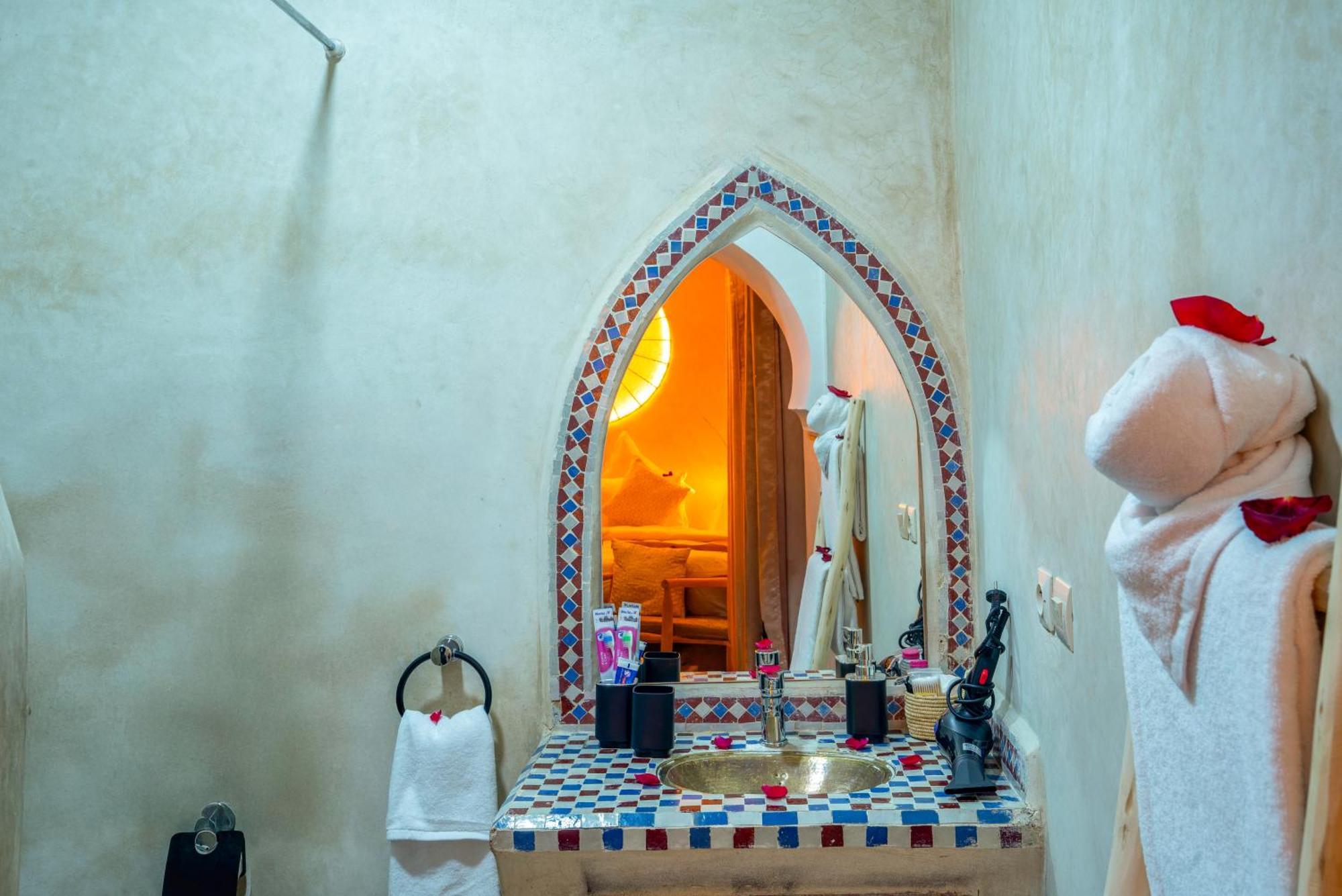 Riad Le Graff Pink Марракеш Екстер'єр фото