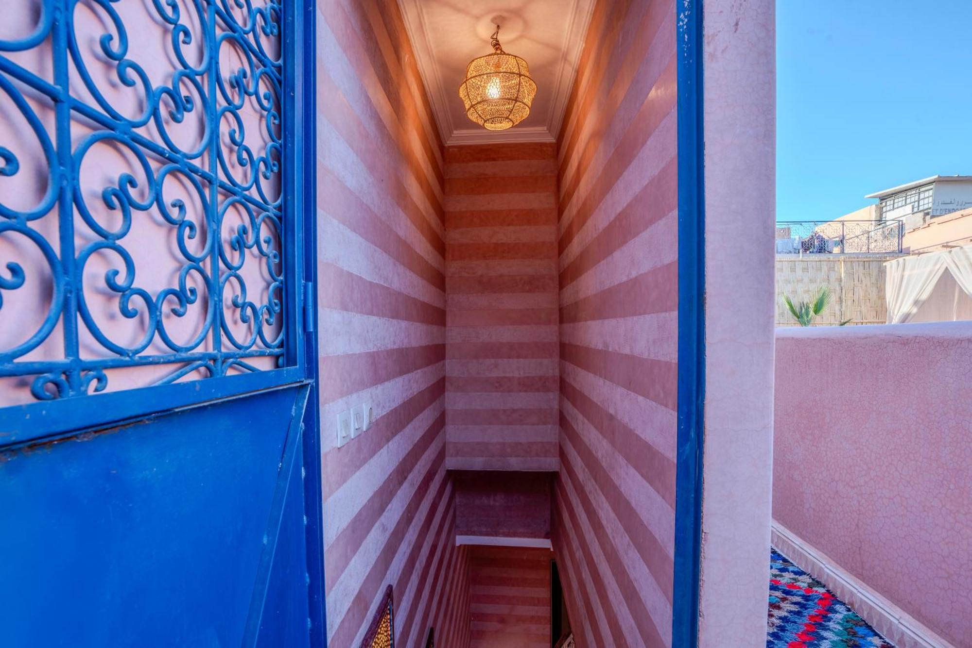 Riad Le Graff Pink Марракеш Екстер'єр фото